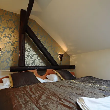 Minaret&étterem Hotel Eger