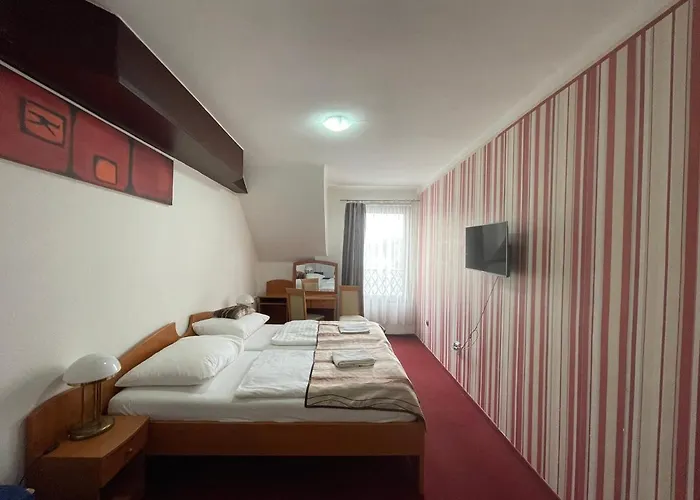 Minaret&étterem Hotel