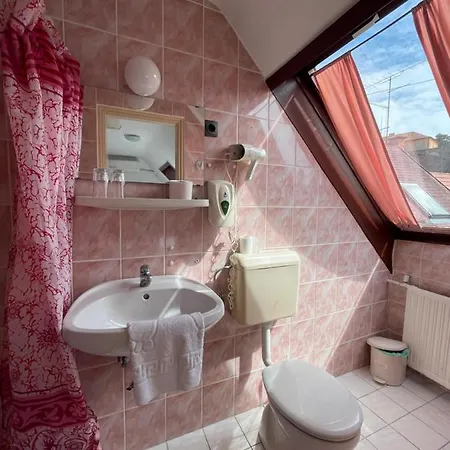 Hotel Minaret&etterem Eger