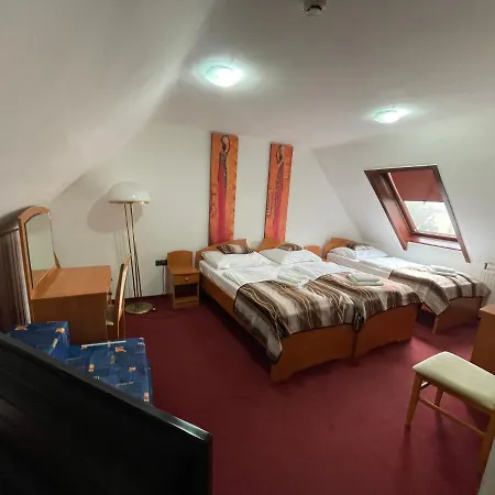 Minaret&etterem 3* Eğri