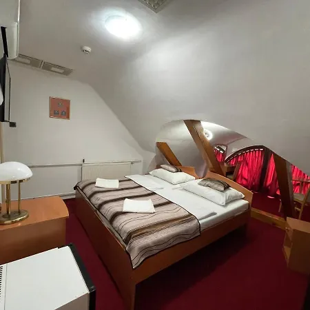 Hotel Minaret&etterem