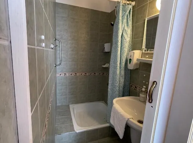 Minaret&etterem Hotel 3*