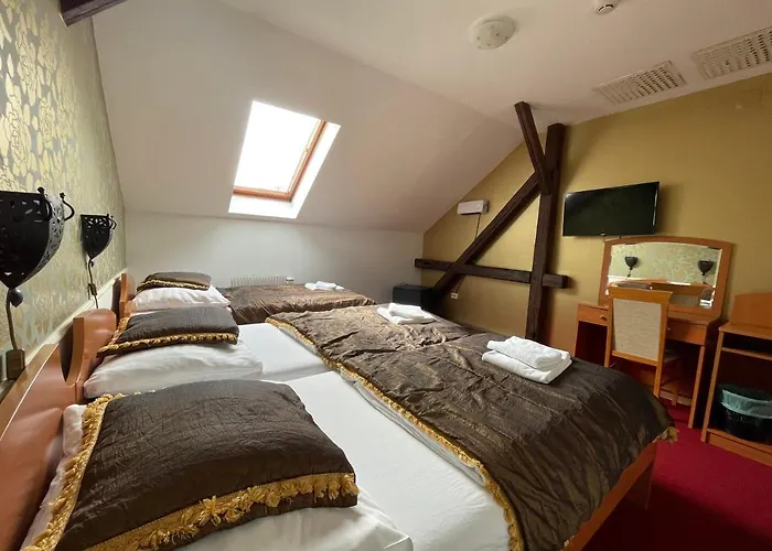 Minaret&etterem Hotel