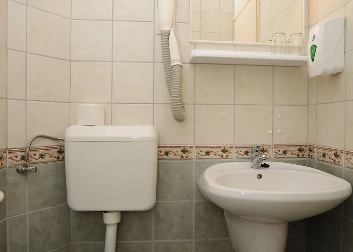 Hotel Minaret&etterem 3*